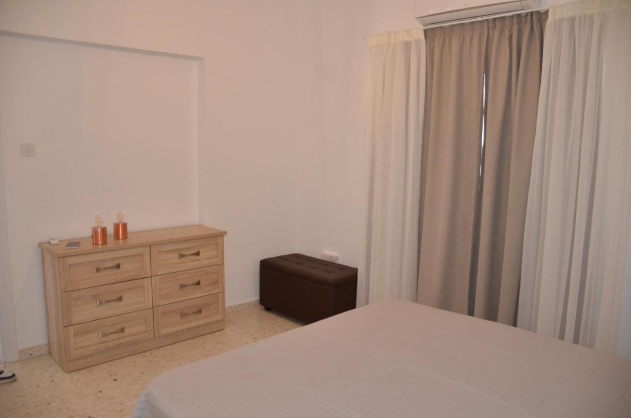 Almyria Apartments - By Imh Travel & Tours Πάφος Εξωτερικό φωτογραφία